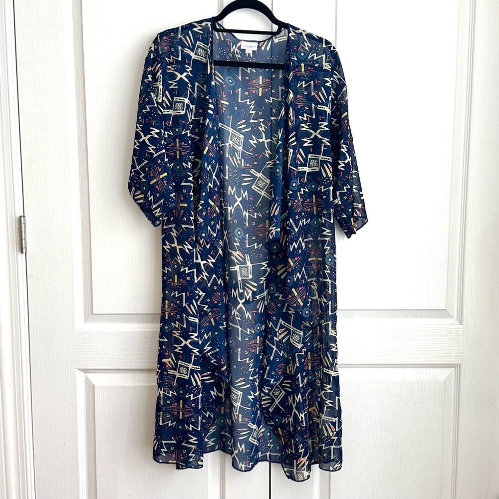LuLaRoe Blue Geometric Pattern Sheer  Kimono
SZ M